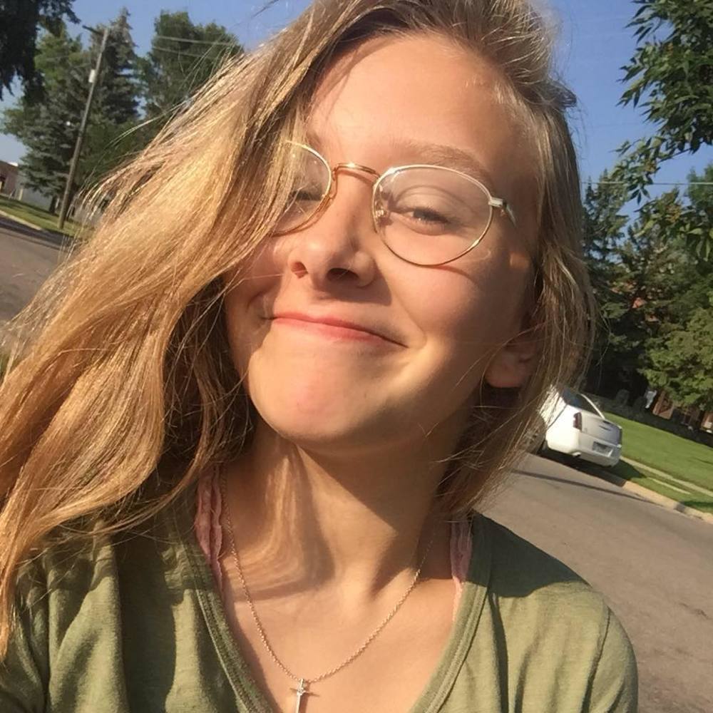 Meet your Posher, Destiny